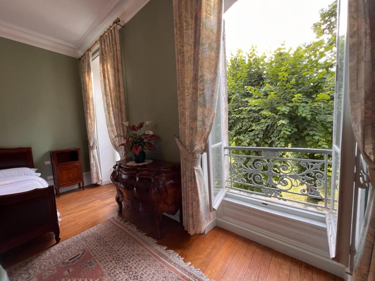 Demeure Des Payratons Bed and Breakfast Saint-Gerand-le-Puy Εξωτερικό φωτογραφία