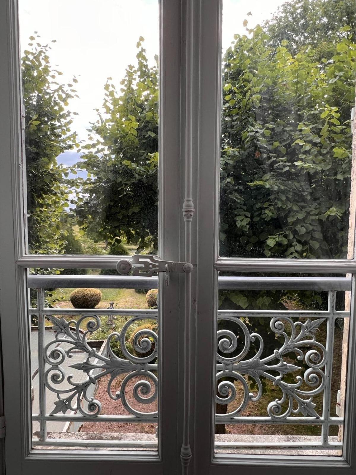 Demeure Des Payratons Bed and Breakfast Saint-Gerand-le-Puy Εξωτερικό φωτογραφία