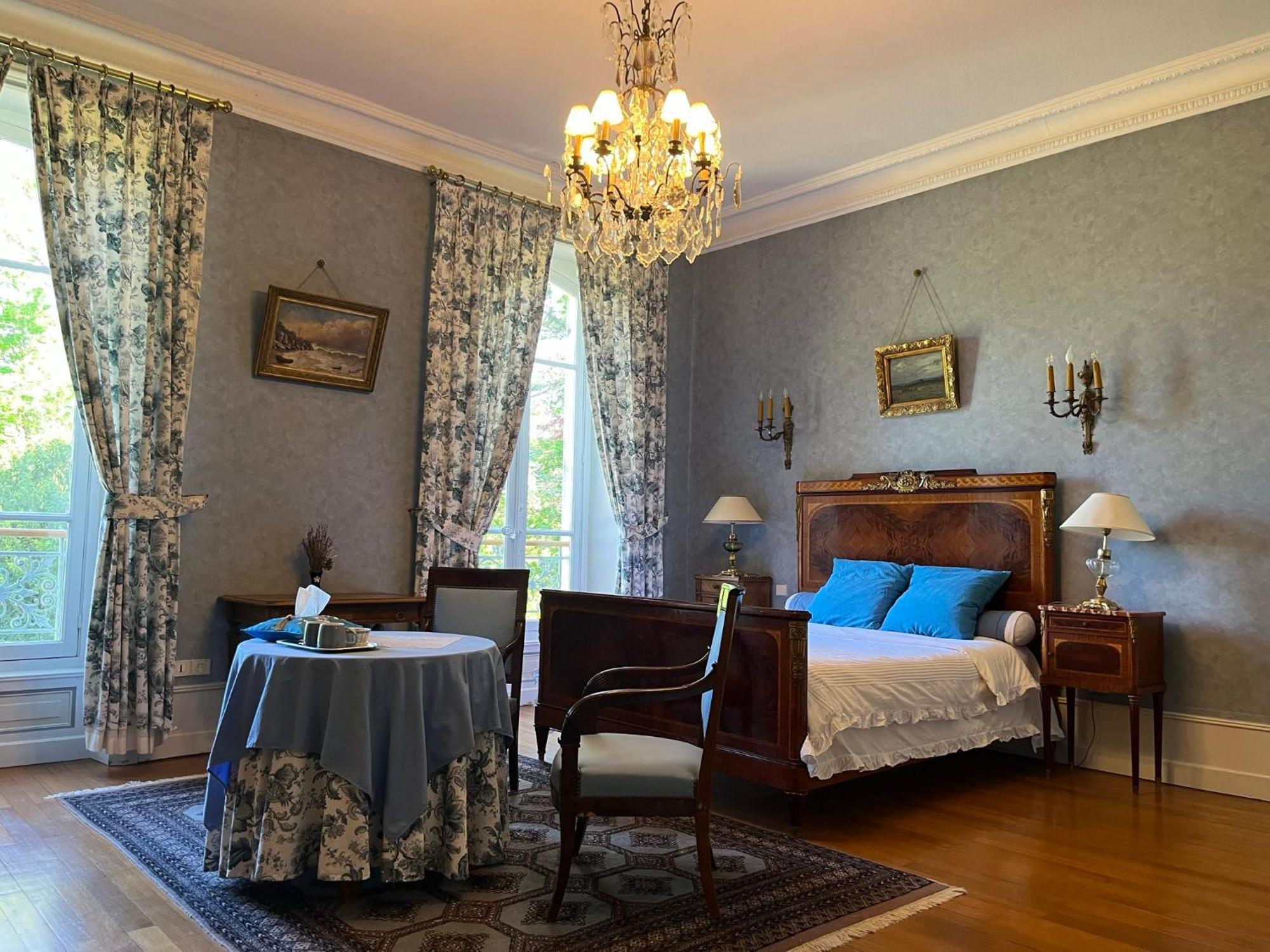 Demeure Des Payratons Bed and Breakfast Saint-Gerand-le-Puy Εξωτερικό φωτογραφία