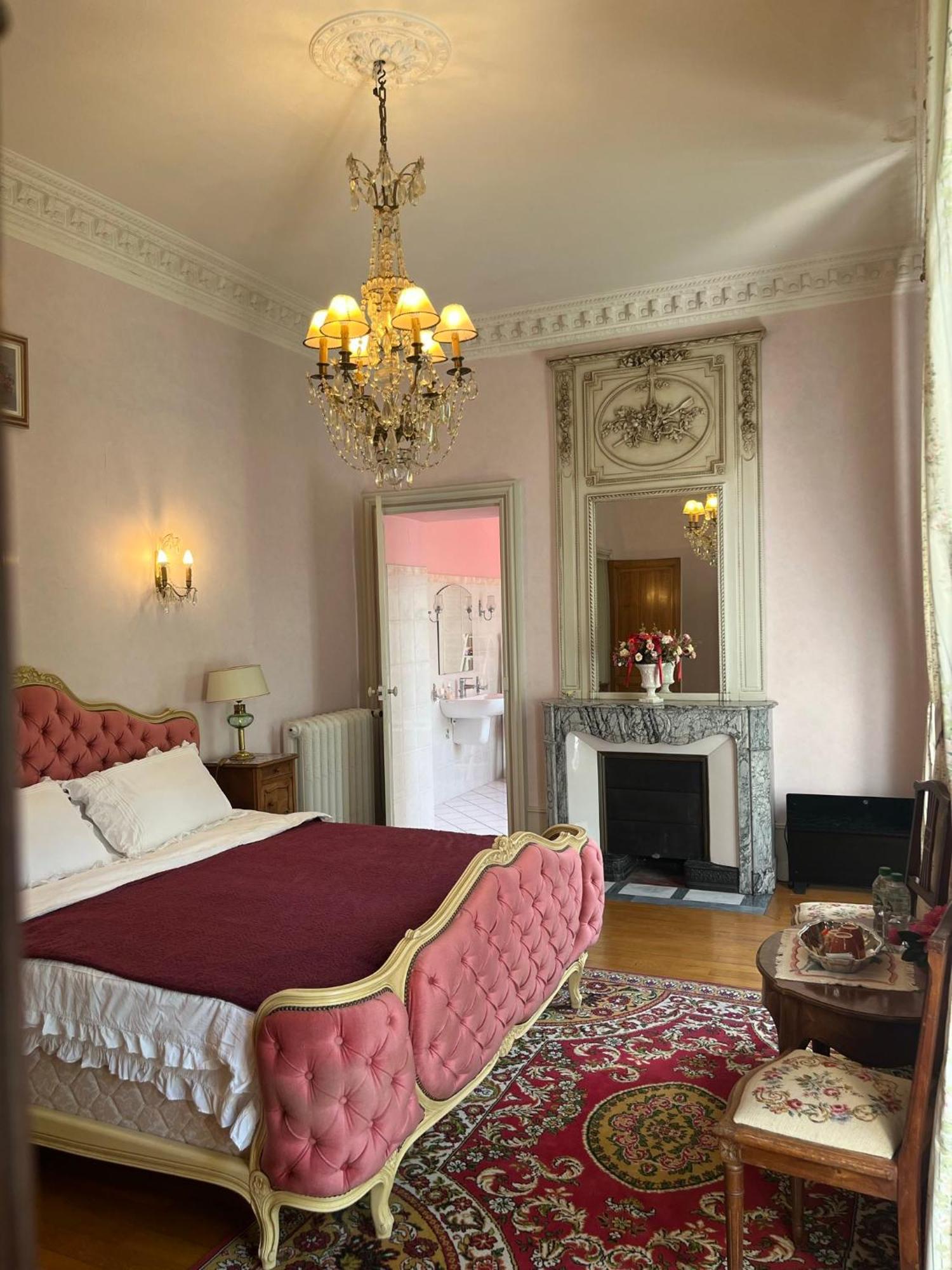 Demeure Des Payratons Bed and Breakfast Saint-Gerand-le-Puy Εξωτερικό φωτογραφία